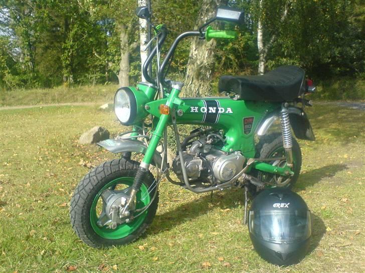 Honda Dax  - Gammel! billede 2