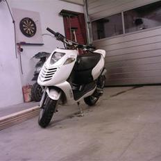 Aprilia Sonic $ Bliver renoveret