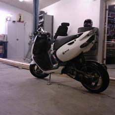 Aprilia Sonic $ Bliver renoveret