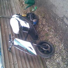 Yamaha Jog fs / Neos (BYTTET)