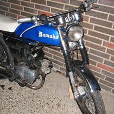 Yamaha 4 gear DX SOLGT