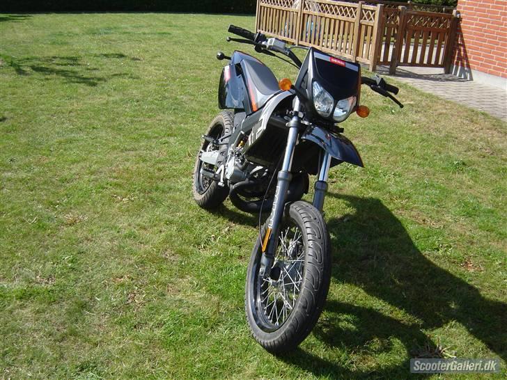 Derbi          Senda SM X-treme billede 3