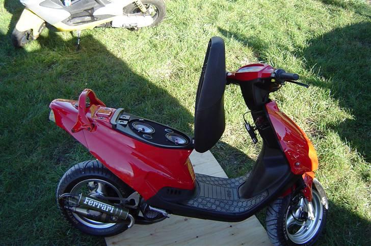 PGO Hot 50 - Ferrari Edition billede 4