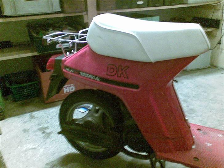 Honda Melody SOLGT :) - Efter den blev samlet <3 :D billede 11