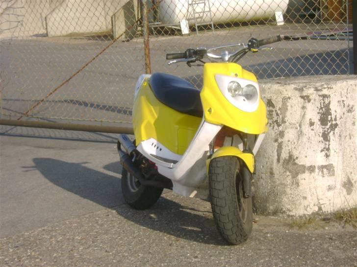 PGO Hot 50 "SOLGT" billede 1