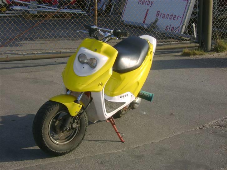 PGO Hot 50 "SOLGT" billede 2