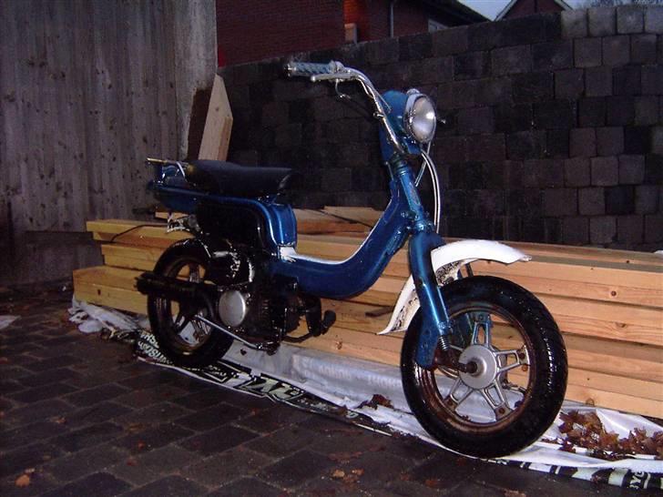 Suzuki FZ 50 vintergrisen SOLGT billede 2