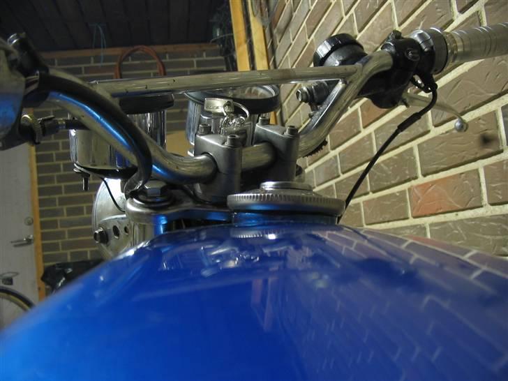 Yamaha 4 gear DX SOLGT billede 10