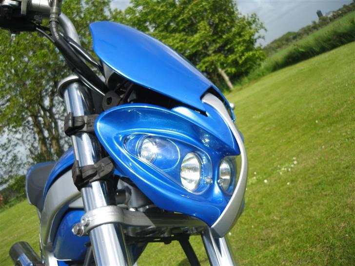 Suzuki street magic - streeten som den står idag:) den har kørdt 13000 billede 5