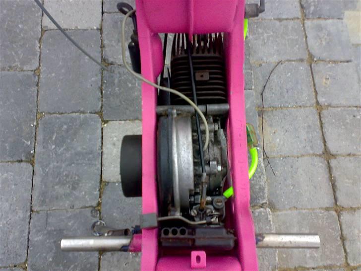 Vespa caio (pink) byttet  billede 11