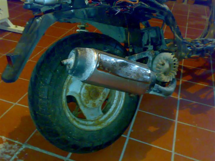 Adly Pista  - solgt - billede 7