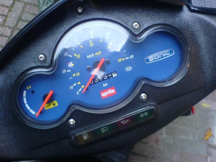 Aprilia Sonic GP (AC) Rød/Sort billede 14