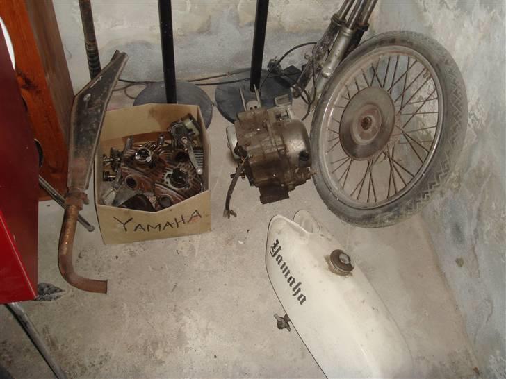 Vespa  Bravo  TIL SALG  BYD - yamaha 4g DX jeg skal igang med billede 12