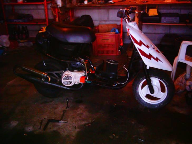 Yamaha Jog Barikit Blauzafir AC billede 4