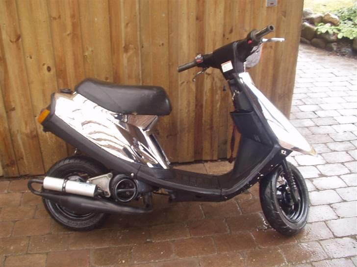 Yamaha jog SOLGT billede 2