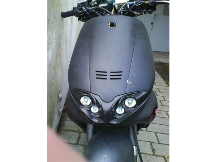 {{currentPhoto.altText}} billede {{currentPhoto.number}}