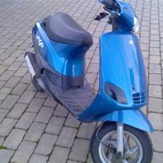 Piaggio zip  "Solgt"