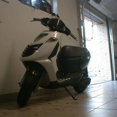 Aprilia Sonic *SOLGT*