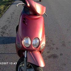 Yamaha neos  STJÅLET.  FINDELÖN 