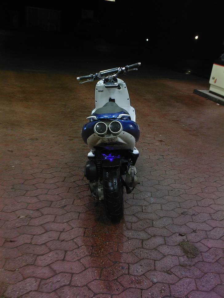 Aprilia SR 50 Ditech (SOLGT) billede 4