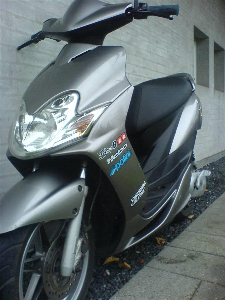 Yamaha jog R 04 SOLGT - Mon ik der kommer R-setup kaliber & bremseskive på... billede 4