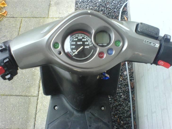 Yamaha jog R 04 SOLGT - Speedo.. billede 10