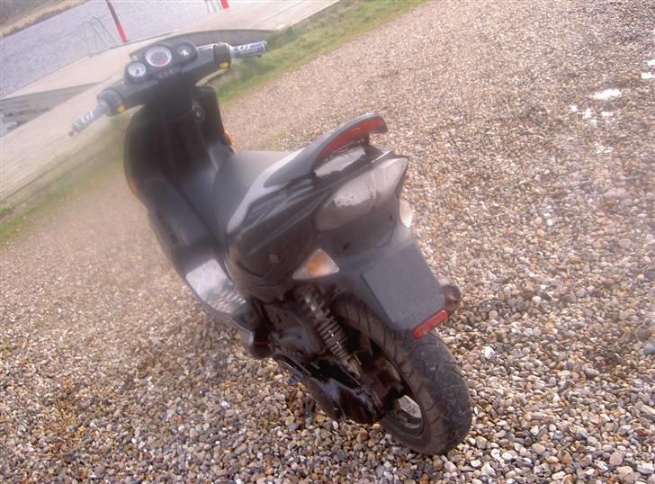 Peugeot speedfight 2 solgt billede 5