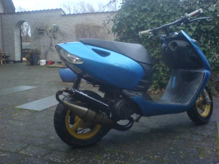 Aprilia sonic (BYTTES & SÆLGES) billede 4