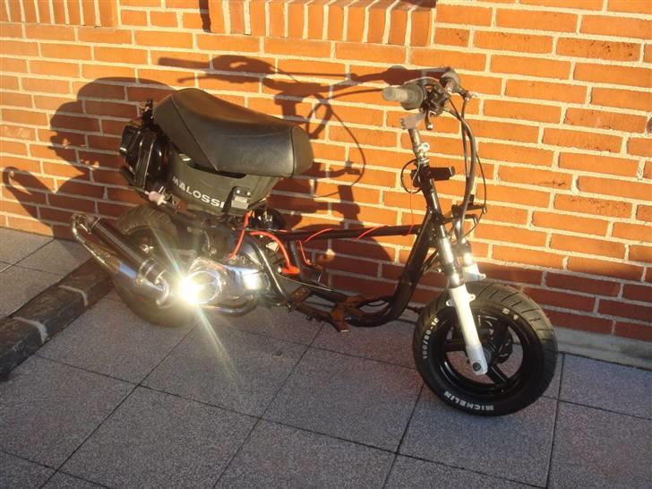 Yamaha Jog Ac DK's 06 Solgt billede 9