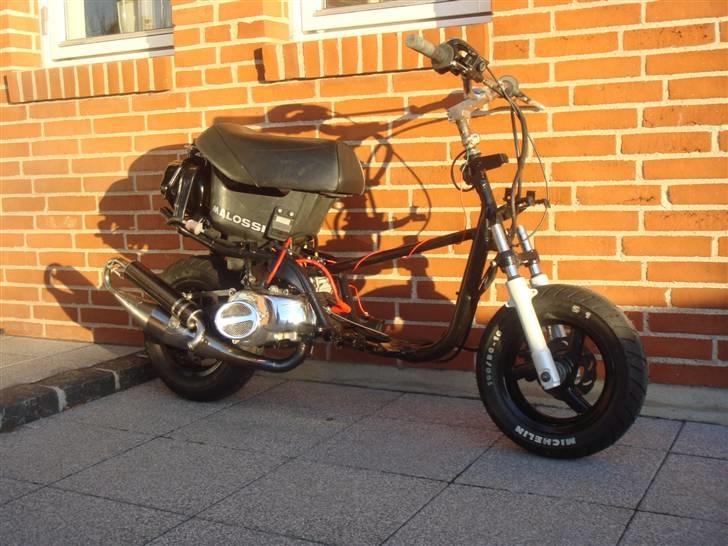 Yamaha Jog Ac DK's 06 Solgt billede 11