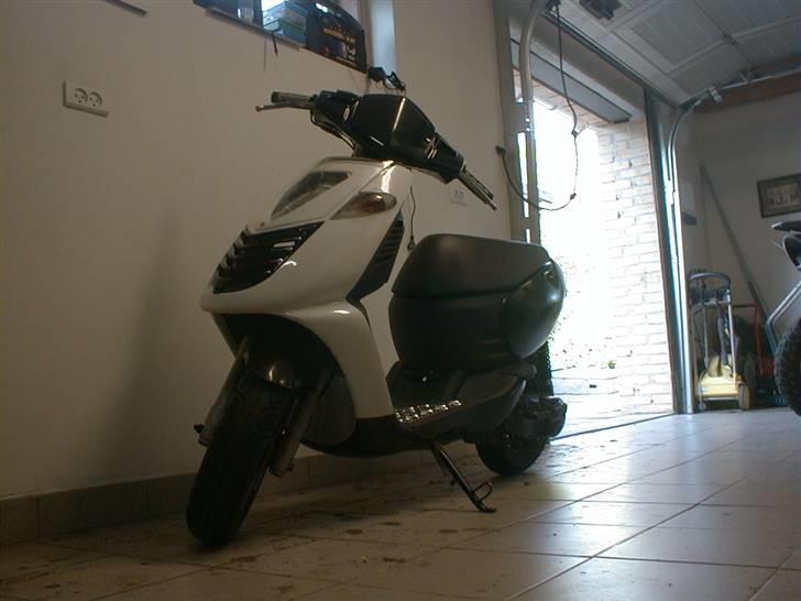 Aprilia Sonic *SOLGT* - Sådan som den så ud da jeg havde fået den hjem :) billede 1