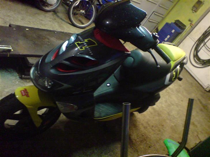 Aprilia SR 50 Ditech Solgt..! billede 5