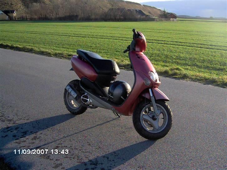 Yamaha neos  STJÅLET.  FINDELÖN  billede 4