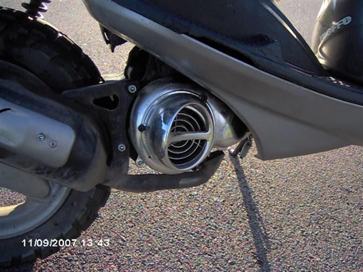 Yamaha neos  STJÅLET.  FINDELÖN  billede 5