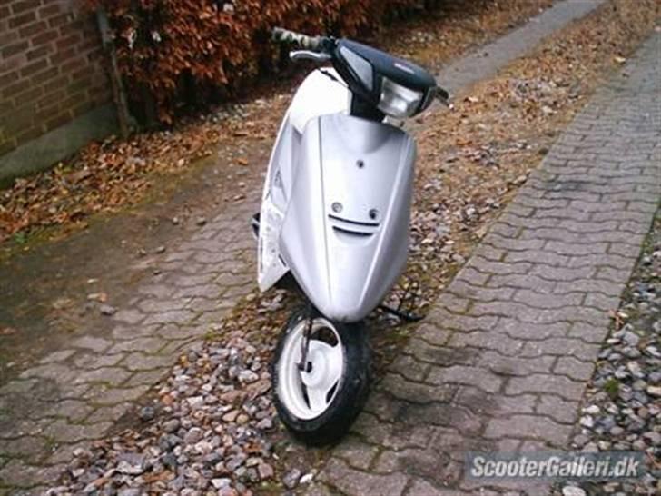 Yamaha Jog (byttet til hot) billede 2