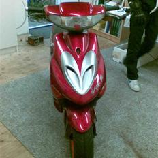 Adly silver fox TIL SALG