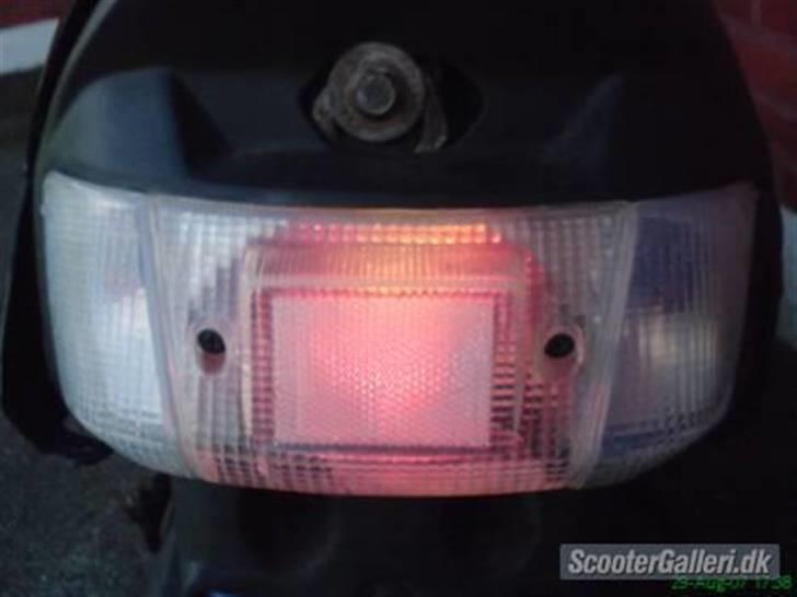 Yamaha Jog *solgt* billede 6