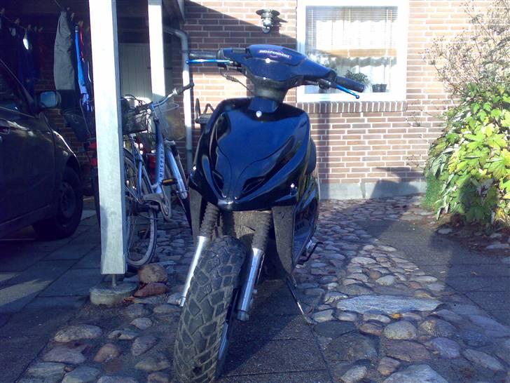 PGO Hot 50 "Byttet til SMX" - Et frontskjold jeg har liggende som jeg skal have lavet lys i billede 14