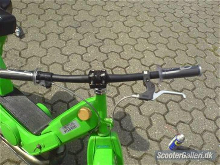 Vespa ciao SOLGT billede 6
