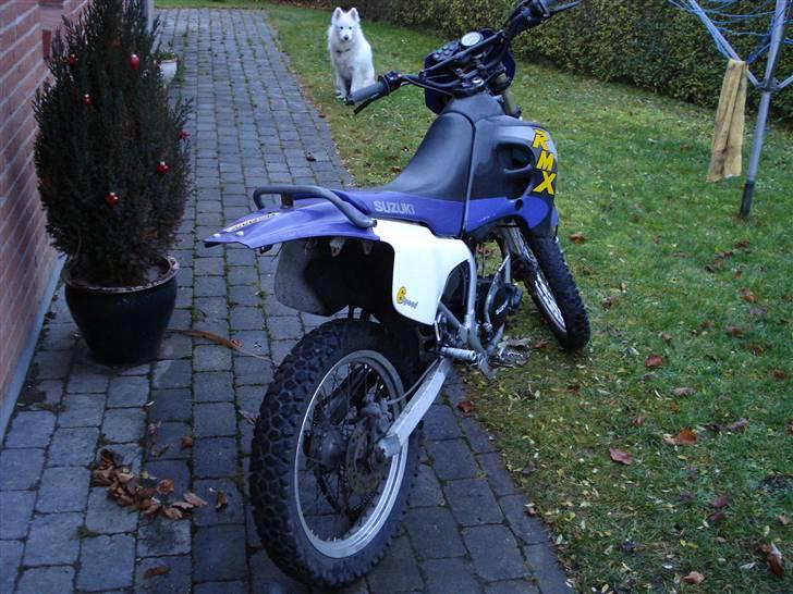 Suzuki RMX      SOLGT  - NYESTE BILLEDE AF DEN SOM DEN STÅR NU billede 8
