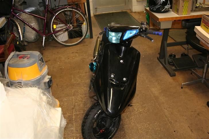 Yamaha Jog FS - STJÅLET !!! - Lige da den havde fået ny kobling i. ahh. og forholdsvis samlet ! billede 1