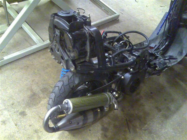 Yamaha Jog FS - STJÅLET !!! - Lige sat på stellet - mmh C16 <3 billede 3