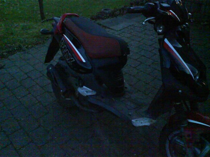 PGO pmx sport sælges - taget lige efter jeg fik den.. billede 2