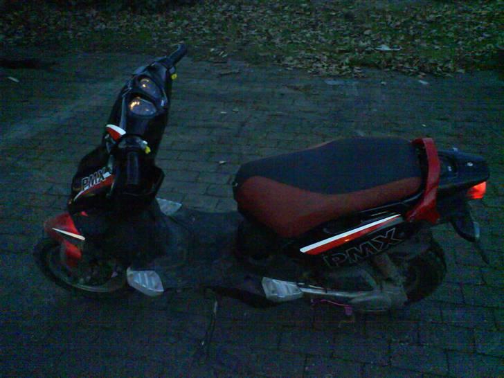 PGO pmx sport sælges - taget lige efter jeg fik den.. billede 3