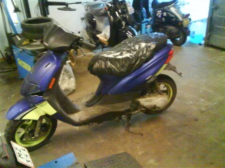 Derbi Atlantis Racer (SOLGT) billede 1