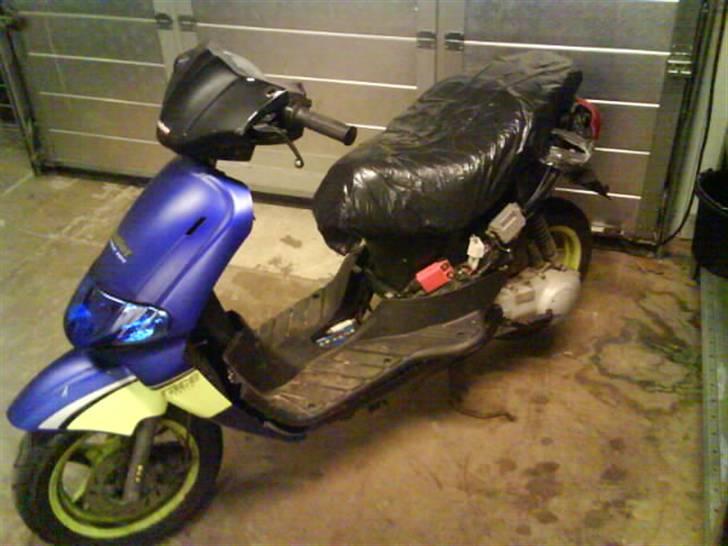 Derbi Atlantis Racer (SOLGT) billede 4