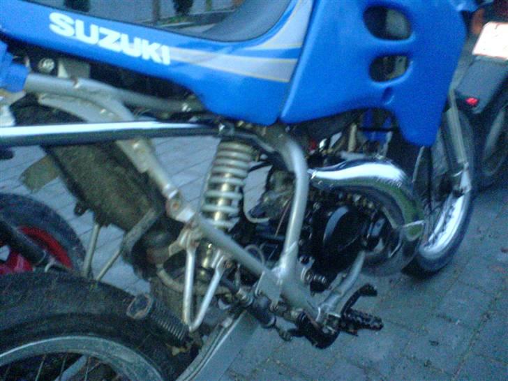 Suzuki Supermotard smx (SOLGT) - Lidt uklarer billeder.. men jaa.. Der kommer bedre senere. billede 4
