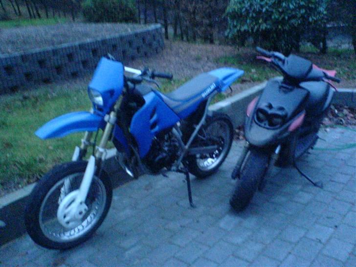 Suzuki Supermotard smx (SOLGT) - Ved siden af Bws´en <333 billede 5