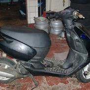 Aprilia sonic (SOLGT)
