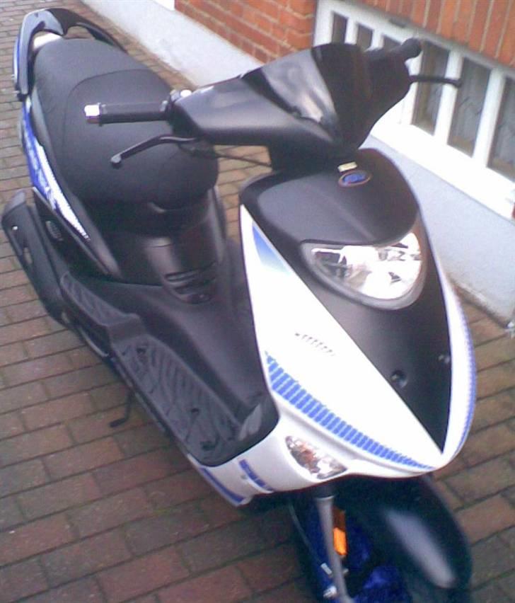Adly Thunder billede 3